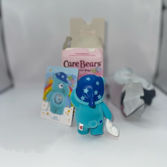 Popmart Care Bears Blue and White Plush with Star Hat - Picture 3 of 4